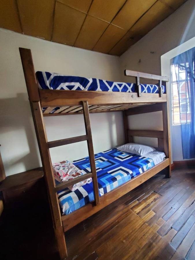 Hostal Cq Chapinero Bogota Ngoại thất bức ảnh