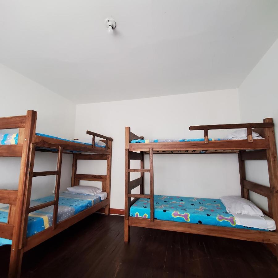 Hostal Cq Chapinero Bogota Ngoại thất bức ảnh