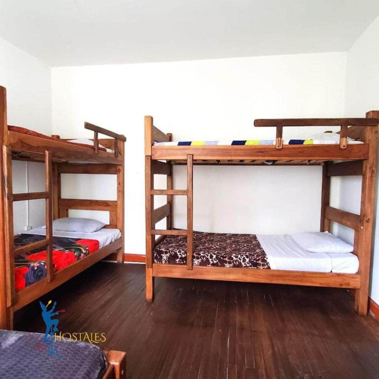 Hostal Cq Chapinero Bogota Ngoại thất bức ảnh