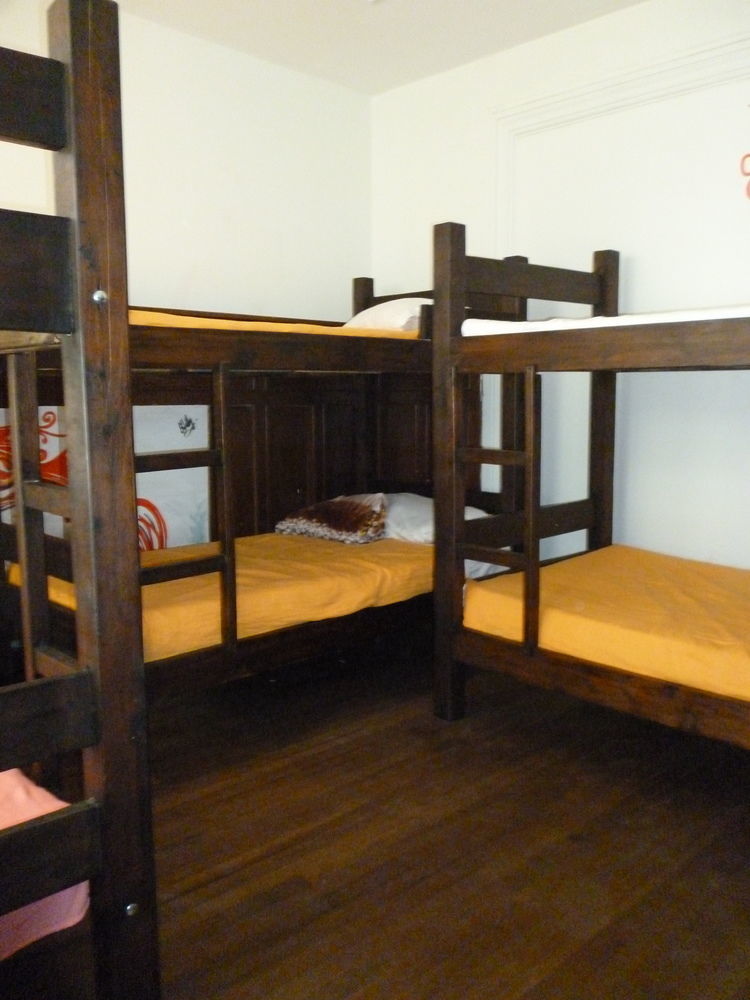 Hostal Cq Chapinero Bogota Ngoại thất bức ảnh